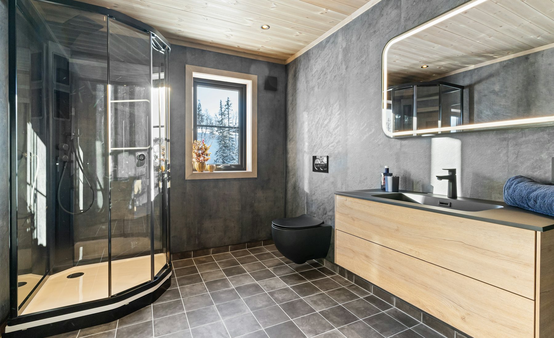 Slate-look floor tile
